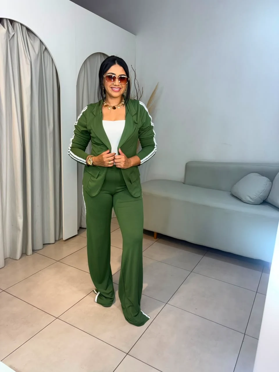 Conjunto Elaine — foto 1